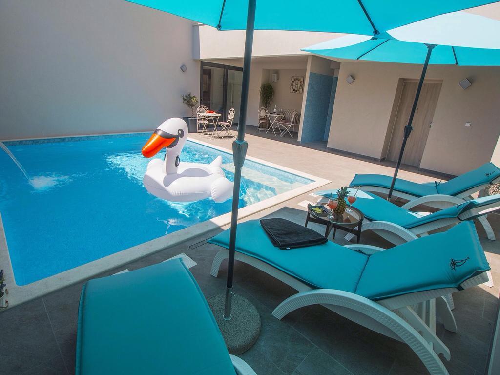 Luxury Rooms Pino Сплит Экстерьер фото