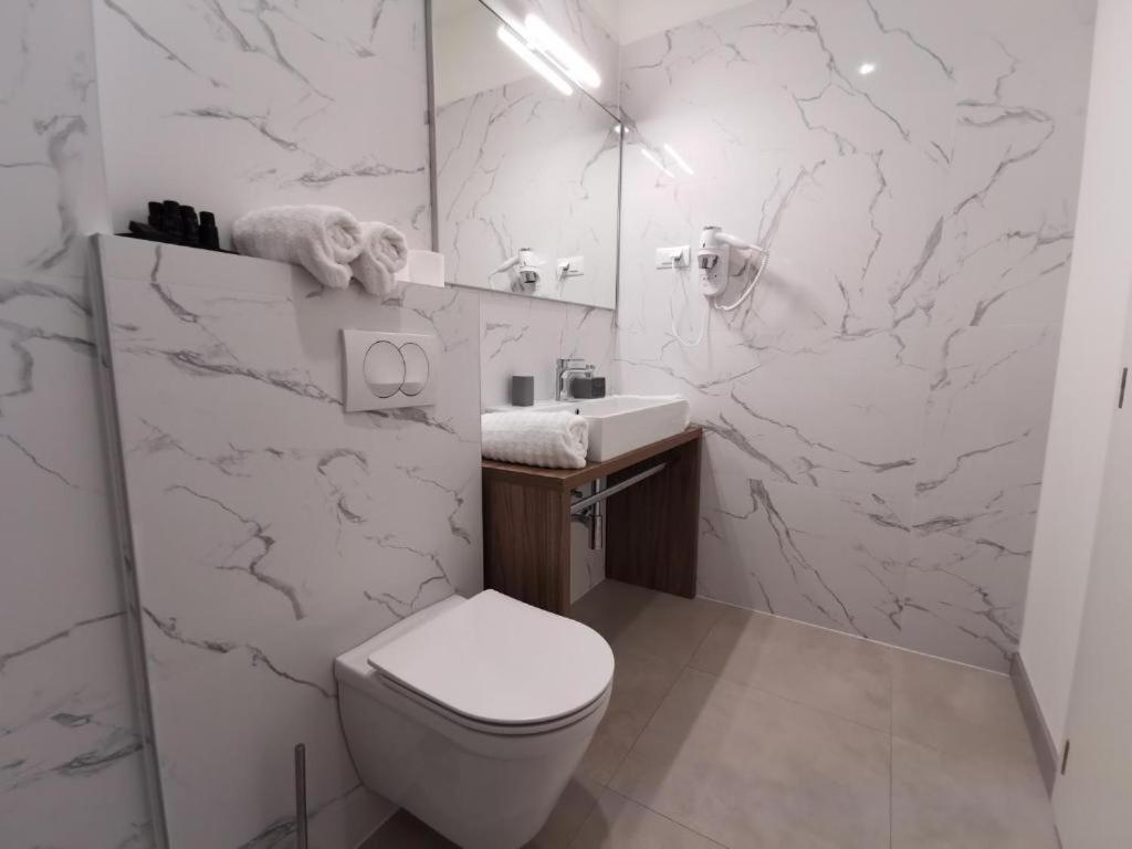 Luxury Rooms Pino Сплит Экстерьер фото